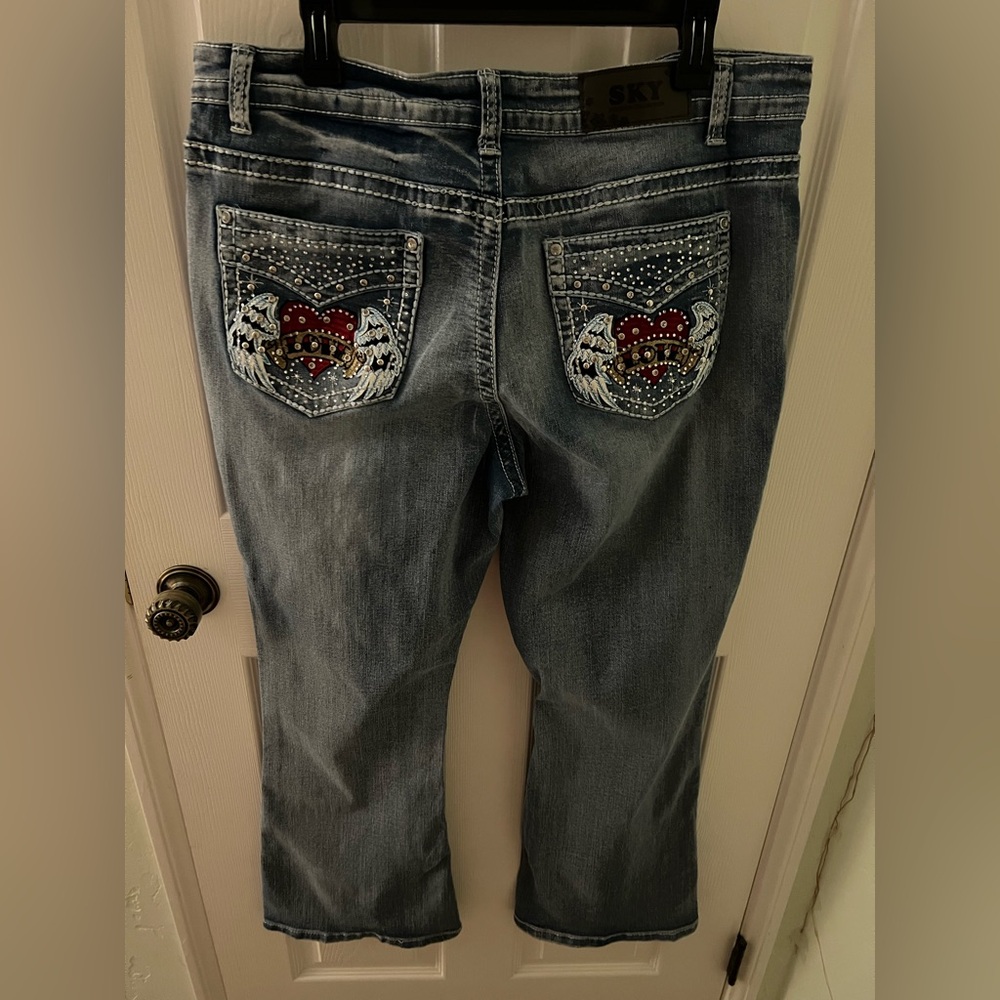 Sky Women’s Size 16 Jeans with Winged Heart Pocket, Wing on Each Side at Front - Picture 7 of 15